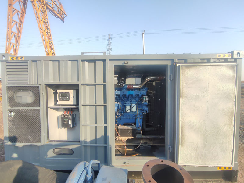 武清柴油发电机组的机油多久更换一次比较合适？