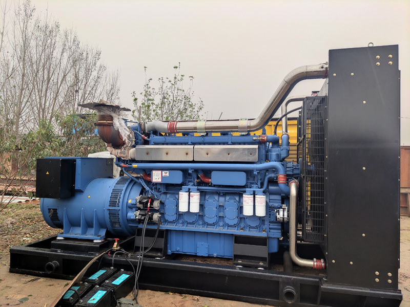 武清柴油发电机组更换机油时，应遵循哪些步骤？